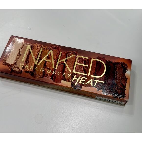Urban Decay Naked Heat Eyeshadow Palette - Picture 10 of 10